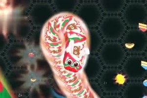 《以小蛇吃大蛇游戏高手攻略》（掌握技巧，打破记录！）